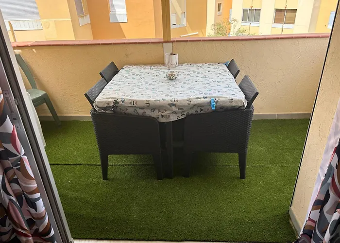 Les Portes De La Port Apartman